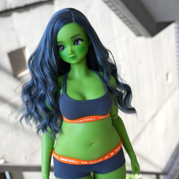 Doll Pear – Marvel (green)
