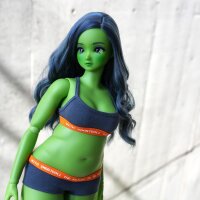 Doll Pear – Marvel (green)