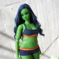 Doll Pear – Marvel (green)