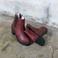 Foot &ndash; Chelsea Boots (Wine Red)