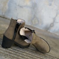 Foot – Chelsea Boots (Graphite)