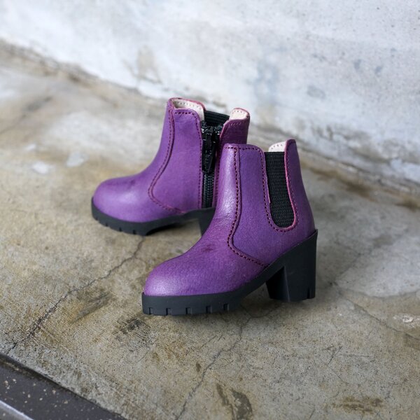 Foot – Chelsea Boots (Purple Rain)