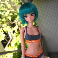 Smart Doll – The Moon is made of Cheese (Tea)